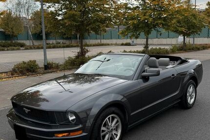 Ford Mustang 166.000 km 12.500 &euro; Wabern 34590