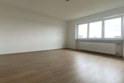 Wohnung Irchenrieth - 4 Zimmer, 109 m&sup2;, 900&euro; | Angebot:26867241