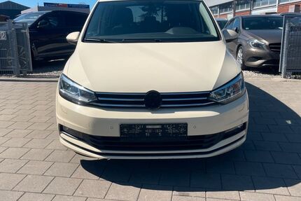 VW Touran 344.273 km 8.999 &euro; Fürth 90763