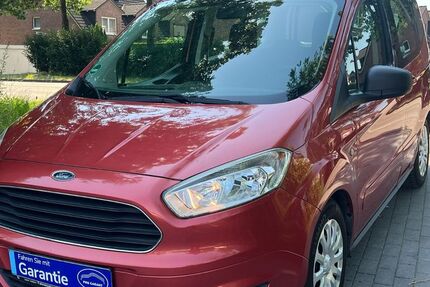 Ford Tourneo Courier 114.200 km 5.490 &euro; Paderborn 33100