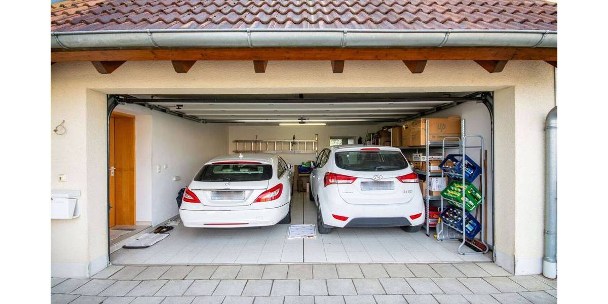 Einfamilienhaus Berngau - 7 Zimmer, 211 m&sup2;, 693.000&euro; | Angebot:25957287