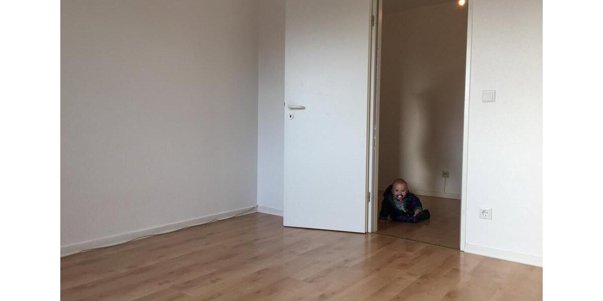 Mehrfamilienhaus, Wohnhaus Remscheid Gemarkung Bergisch Born - 3 Zimmer, 86 m&sup2;, 275.000&euro; | Angebot:24816159