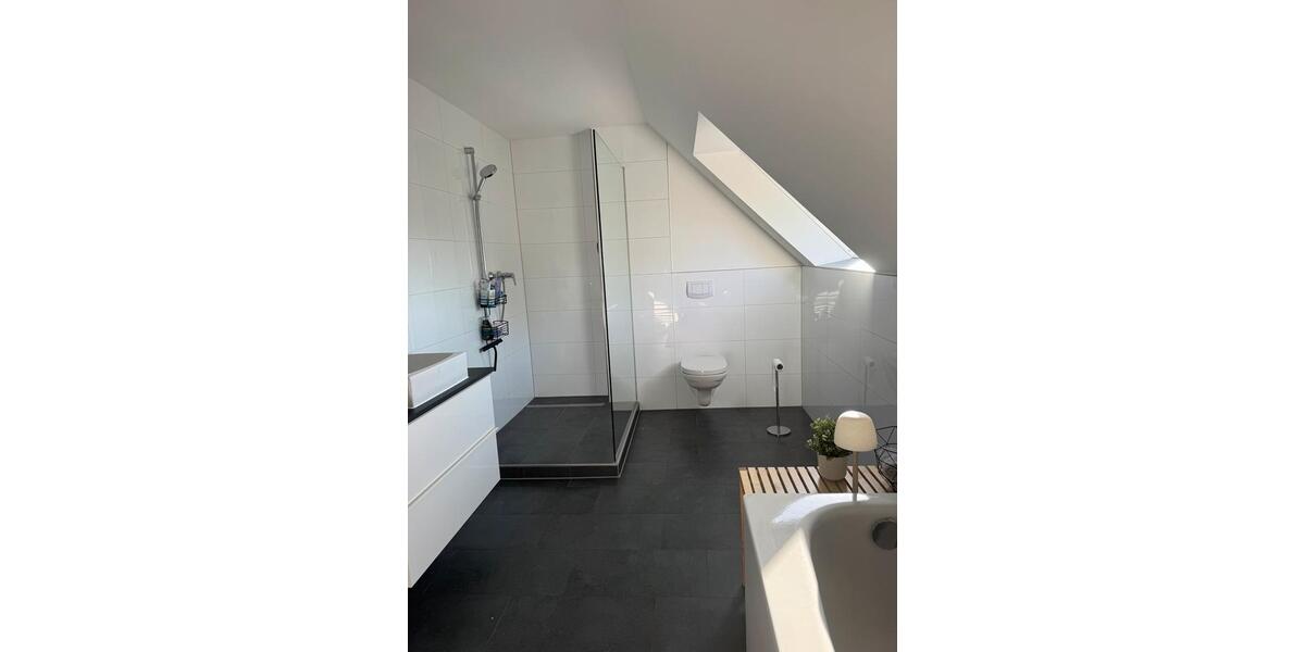 Dachgeschoßwohnung Bochum Werne - 4 Zimmer, 92 m&sup2;, 269.000&euro; | Angebot:26802277