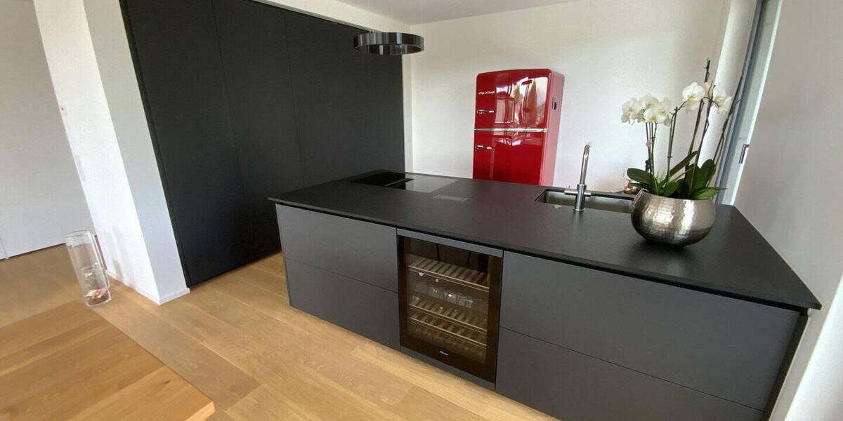 Etagenwohnung Lörrach - 3 Zimmer, 169 m&sup2;, 1.350.000&euro; | Angebot:26123713