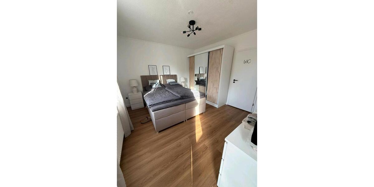 Großzügige Erdgeschosswohnung mit Garten + Stellplätzen OT Enzen 5 zimmer