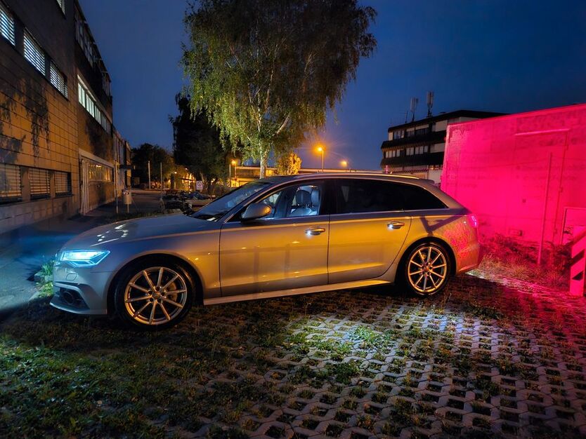 Audi A6 171.000 km 22.900 € Stuttgart 70435
