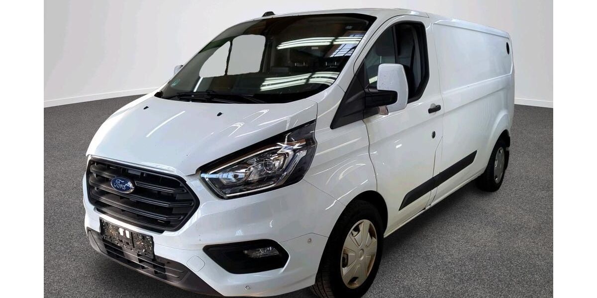 Ford Transit Custom 262.424 km 9.789 &euro; Puchheim 82178