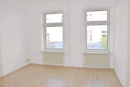Wohnung Schwerin Paulsstadt - 3 Zimmer, 57 m&sup2;, 430&euro; | Angebot:26863159