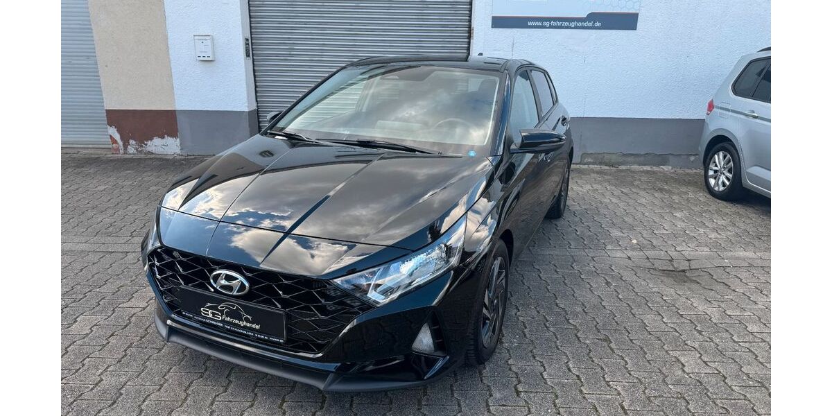 Hyundai i20 49.200 km 14.990 &euro; Karlsdorf 76689