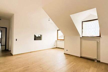 Wohnung Bruckmühl - 3 Zimmer, 91 m&sup2;, 1.250&euro; | Angebot:24992634