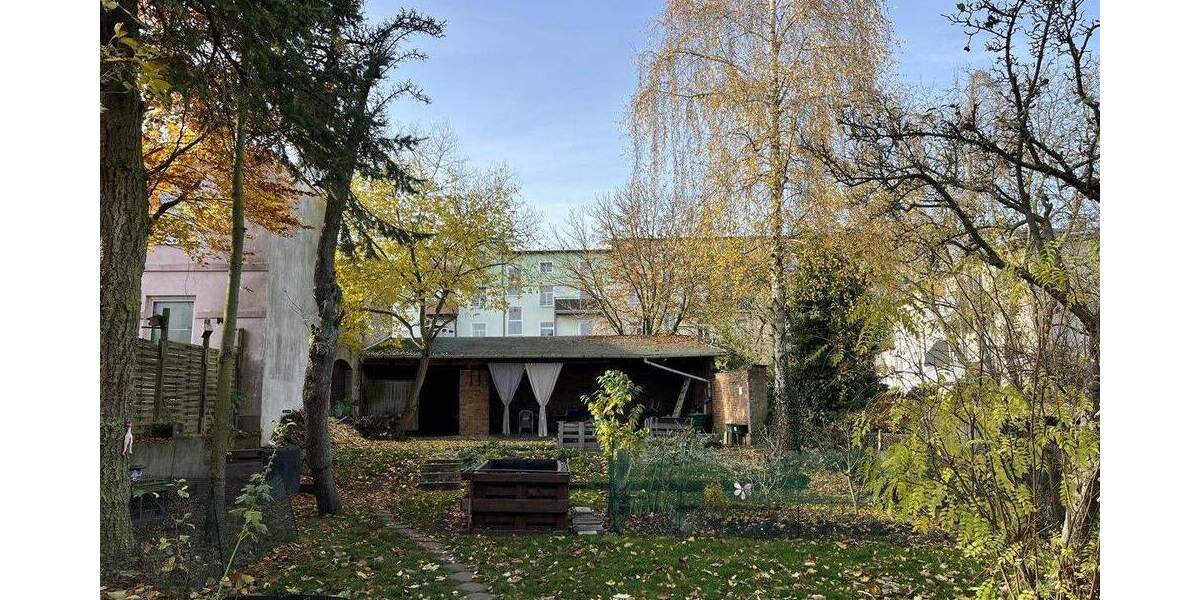 Attraktives Mehrfamilienhaus mit 7 Wohneinheiten in zentraler Lage - vollvermietet & gepflegt! 1 zimmer