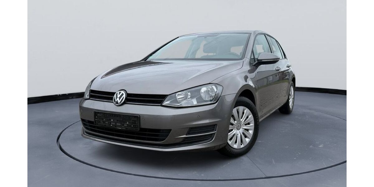 VW Golf 145.400 km 8.299 &euro; Auetal 31749
