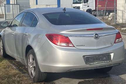Opel Insignia 240.000 km 2.200 € freising 85356