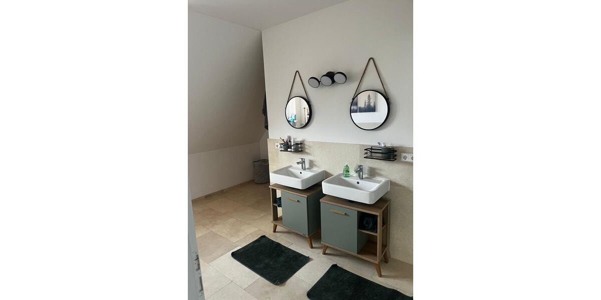 Mehrfamilienhaus, Wohnhaus Lehre - 5 Zimmer, 190 m&sup2;, 1.820&euro; | Angebot:24564553