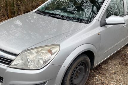 Opel Astra 185.000 km 699 &euro; Hofheim 65719