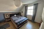 2 Raum DG-Wohnung - Bad mit Fenster, Wanne und Dusche - Dachgeschoßwohnung Gera Alt-Bieblach | Angebot:26233629