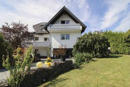 Haus Schlangenbad Wambach - 7 Zimmer, 207 m&sup2;, 749.000&euro; | Angebot:26054849