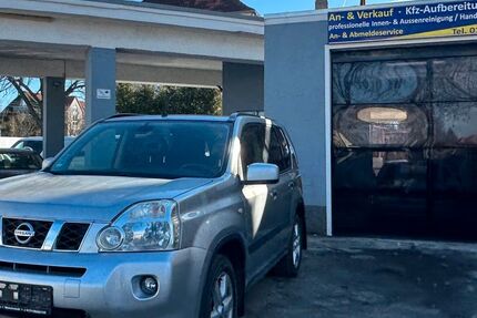 Nissan X-Trail 268.716 km 3.300 &euro; Magdeburg 39118