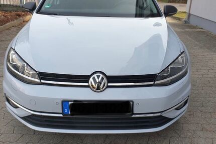 VW Golf 143.000 km 14.300 &euro; Dachau 85221