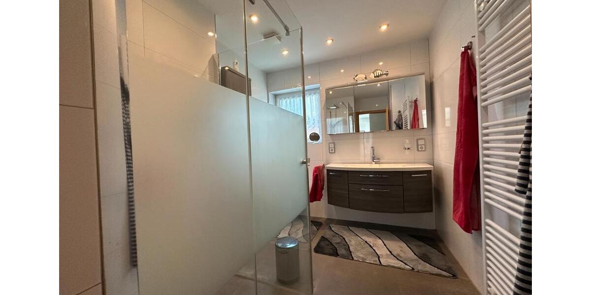 Einfamilienhaus Wassenberg - 5 Zimmer, 177 m&sup2;, 750.000&euro; | Angebot:27128281