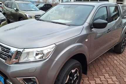 Nissan Navara 56.815 km 31.900 &euro; Bad Kötzting 93444