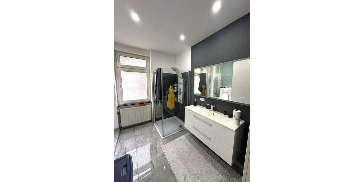 Mehrfamilienhaus, Wohnhaus Halver Oberbrügge - 1 Zimmer, 300 m&sup2;, 219.000&euro; | Angebot:24974185