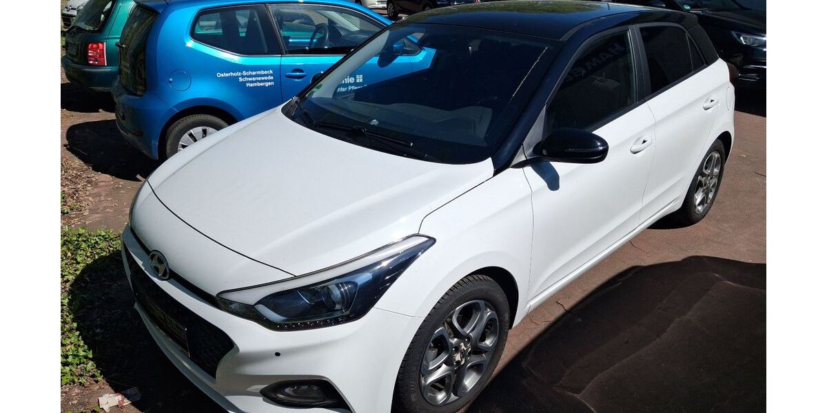 Hyundai i20 77.600 km 10.450 &euro; Hambergen 27729