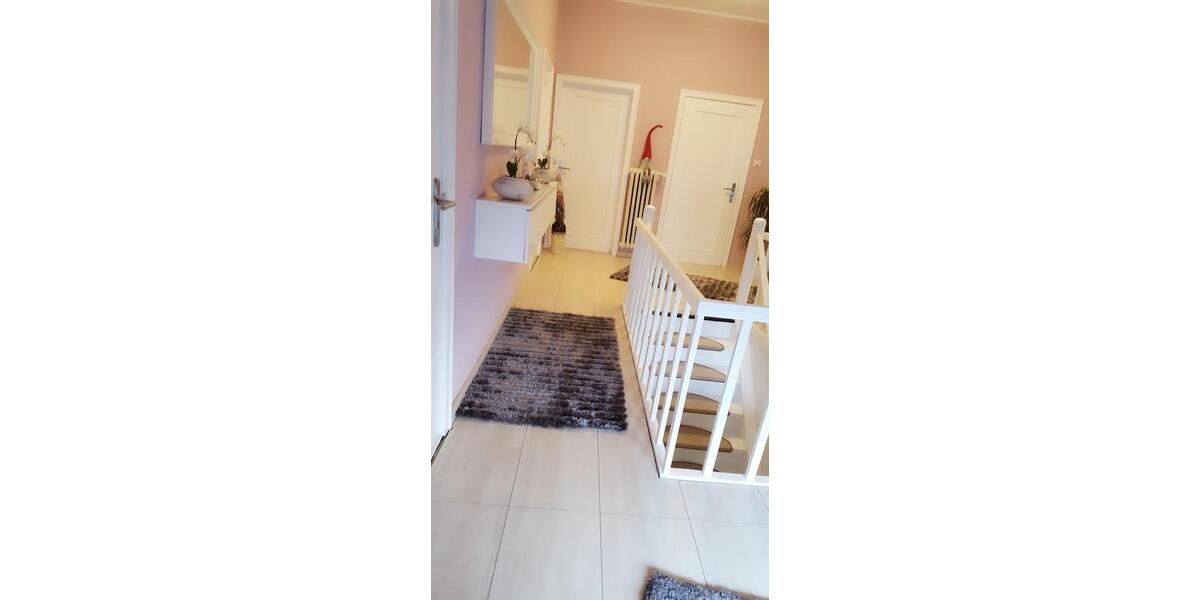 Etagenwohnung Bremen Blumenthal - 5 Zimmer, 125 m&sup2;, 1.300&euro; | Angebot:26316223
