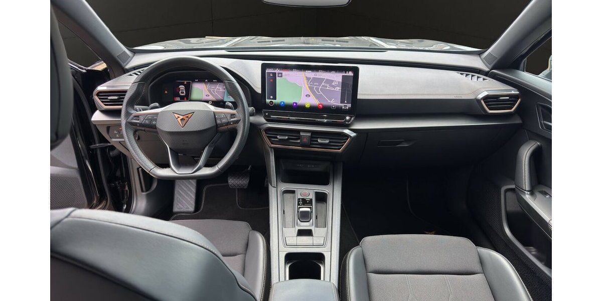 Cupra Formentor 1.5 TSi *DSG/LED/Kessy/RFK/ACC/Navi* 33.784 km 25.390 &euro; Bamberg 96052