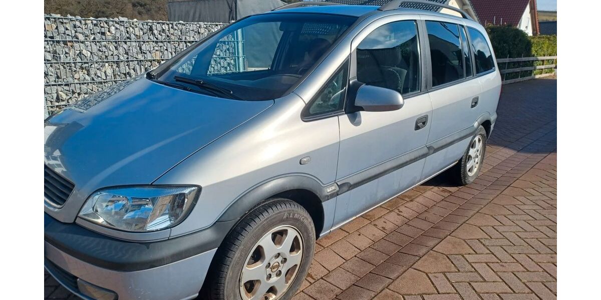 Opel Zafira 203.000 km 1.900 &euro; Hargesheim 55595