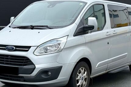 Ford Tourneo Custom 265.000 km 10.800 € Schwabach 91126