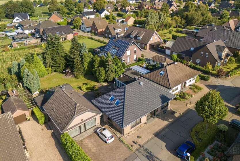 Haus zum Kaufen in KRANENBURG NÜTTERDEN 495.000 € 161 m²
