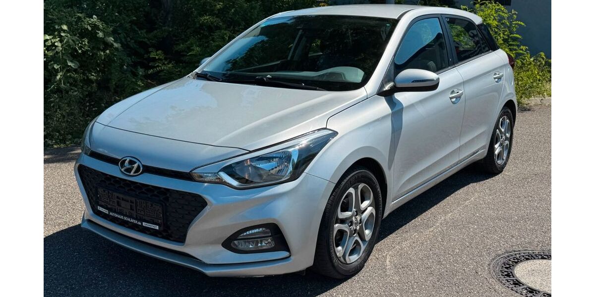 Hyundai i20 56.847 km 8.999 &euro; LUDWIGSHAFEN AM RHEIN 67071