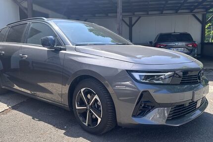 Opel Astra 8.902 km 19.897 &euro; Emmerich am Rhein 46446