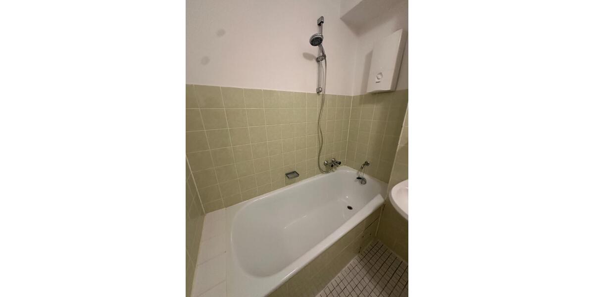 Helles Apartment zentral in Witten Stockum mit Balkon 1 zimmer