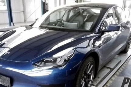 Tesla Model 3 63.950 km 23.850 &euro; Schöningen 38364