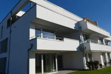 Neubauwohnung im EG mit Gartenanteil 3 zimmer