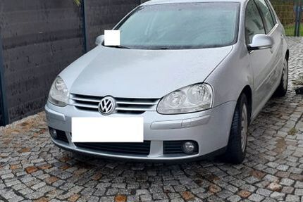 VW Golf 301.342 km 950 &euro; Grimma 04668