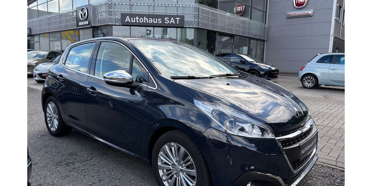 Peugeot 208 58.619 km 10.485 &euro; Leer 26789