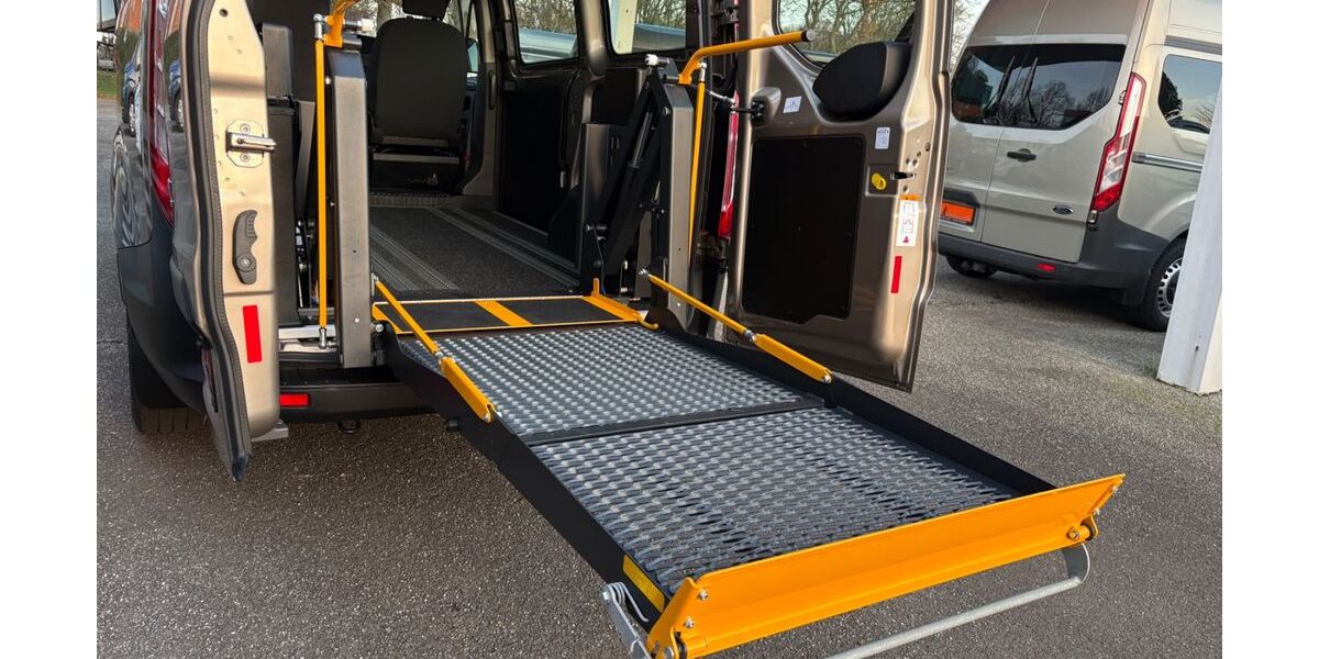 Ford Transit 22.500 km 49.990 &euro; Lübeck 23560