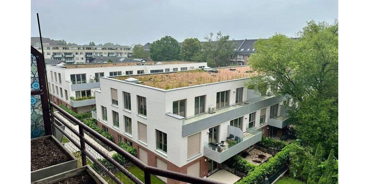 Etagenwohnung Düsseldorf Bilk - 4 Zimmer, 145 m&sup2;, 2.400&euro; | Angebot:26861741