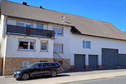 Haus Alsfeld Lingelbach - 7 Zimmer, 180 m&sup2;, 115.000&euro; | Angebot:26879839
