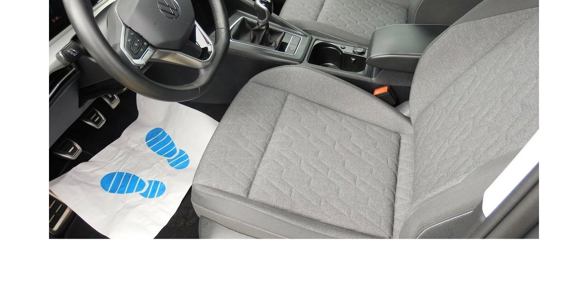 VW Golf III 1.0 Life TSI BMT Klima Navi Alu 29.600 km 17.390 &euro; Vordorf 38533