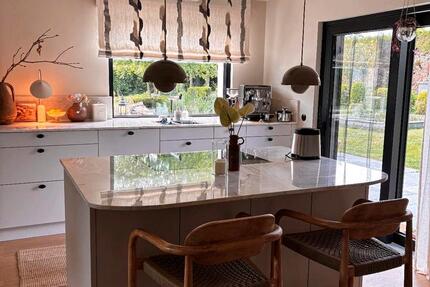 Haus Warstein - 6 Zimmer, 200 m&sup2;, 1.800&euro; | Angebot:26061141