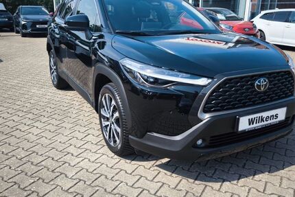 Toyota Corolla 11.000 km 35.900 &euro; Lohne 49393