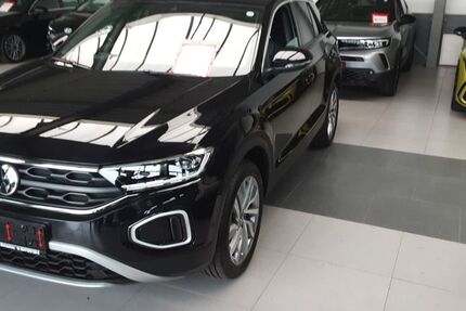 VW T-Roc 11.000 km 29.990 &euro; Monschau (bei Aachen) 52156