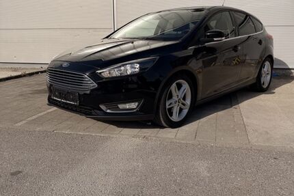 Ford Focus 59.893 km 8.450 &euro; Gilching 82205