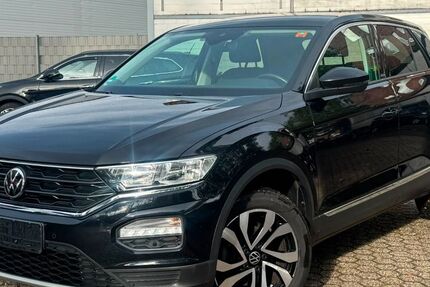 VW T-Roc 86.000 km 18.900 &euro; Düsseldorf 40233