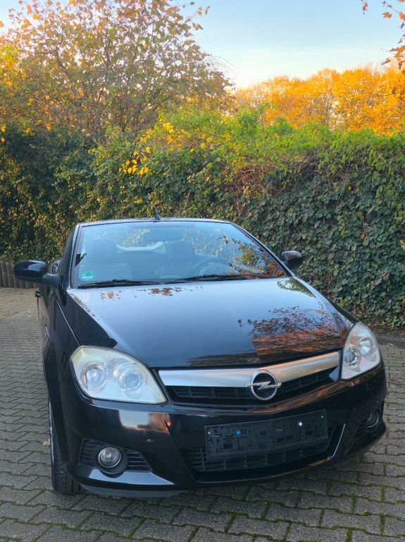Opel Tigra 133.000 km 2.900 € mülheim an der 45473