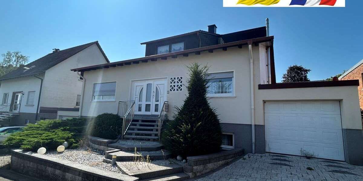Haus zum Kaufen in Lebach 369.000 € 240 m² 8 zimmer